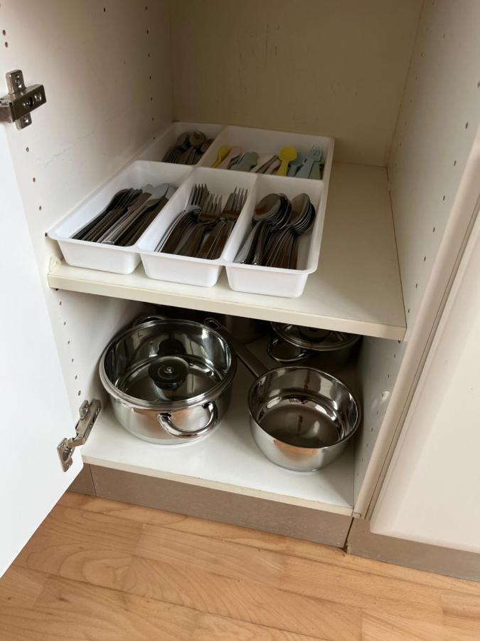 Cool Schonbrunn Apt 2Br Apartman Bécs Kültér fotó
