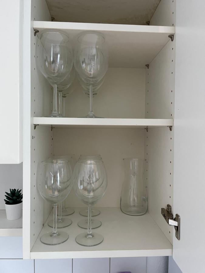 Cool Schonbrunn Apt 2Br Apartman Bécs Kültér fotó